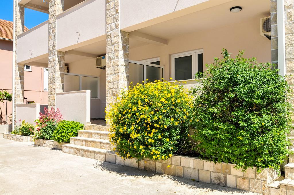 Apartments Samardzic Τίβατ Εξωτερικό φωτογραφία