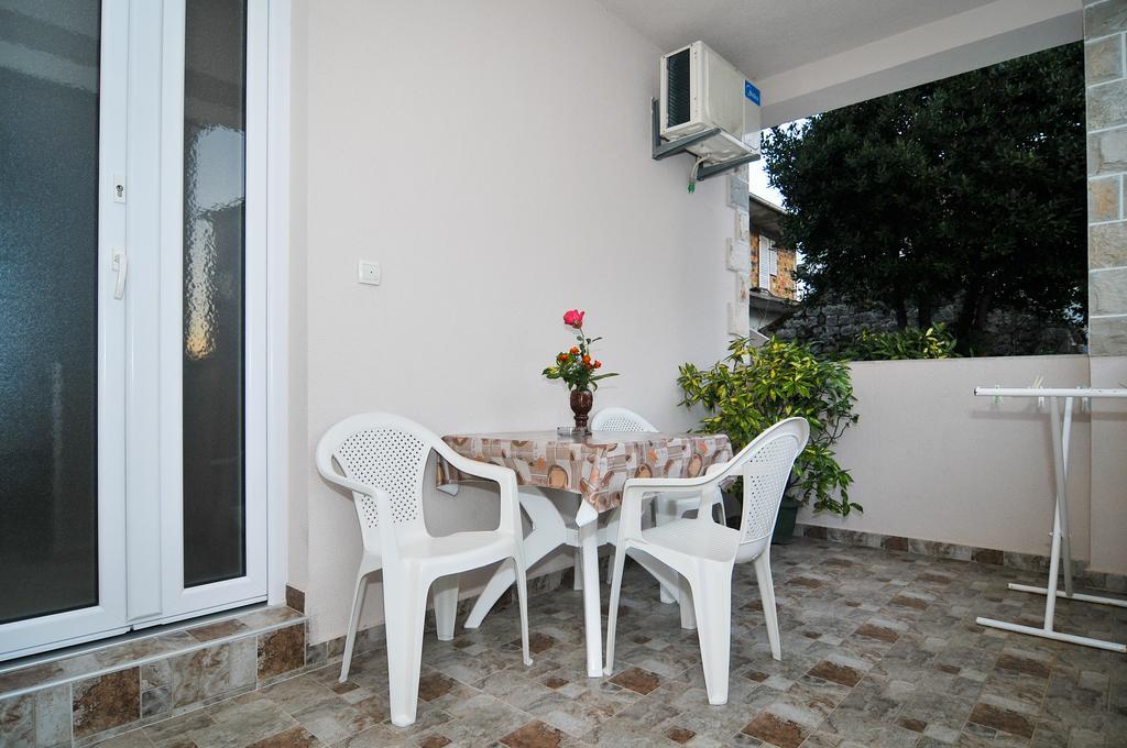 Apartments Samardzic Τίβατ Εξωτερικό φωτογραφία