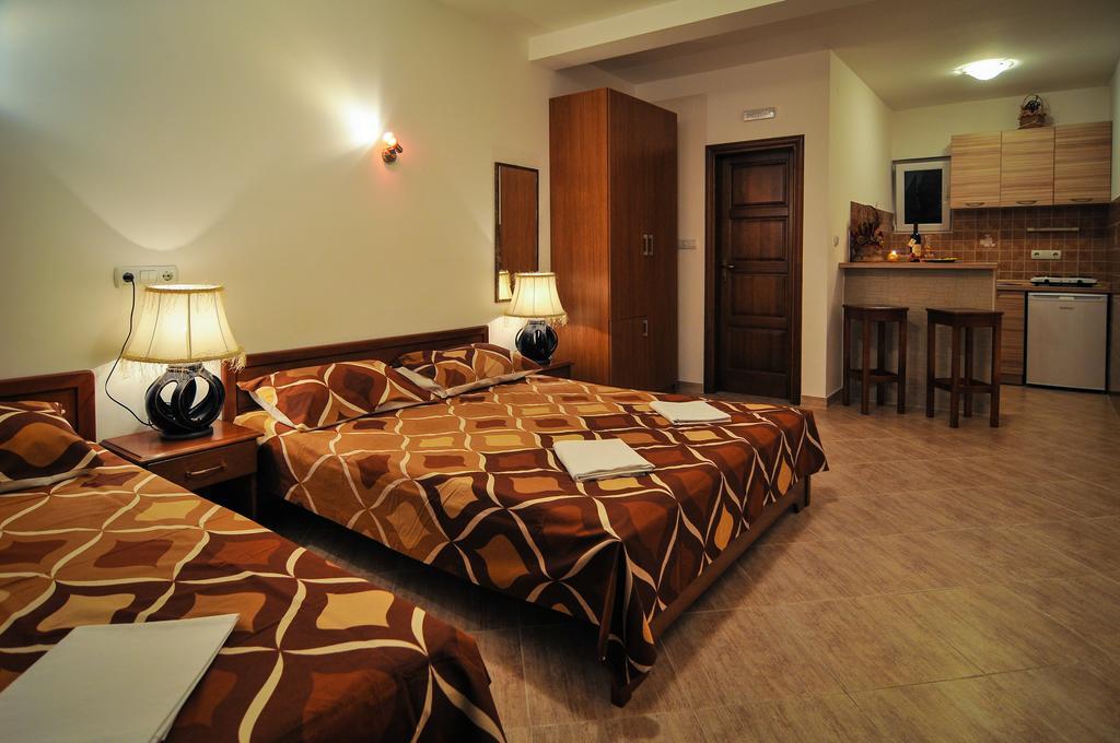 Apartments Samardzic Τίβατ Εξωτερικό φωτογραφία
