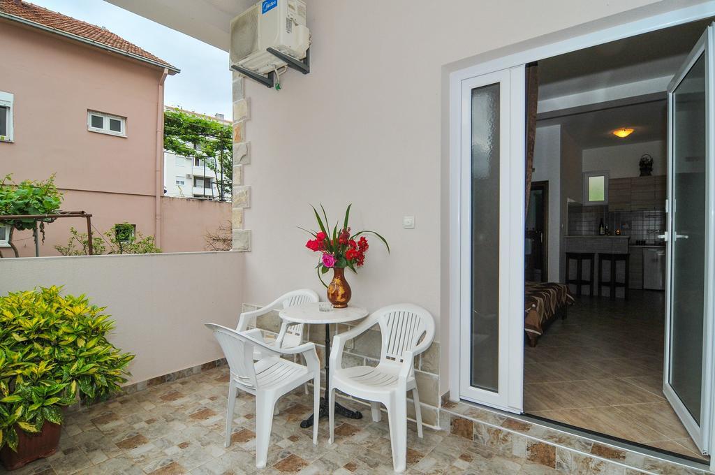 Apartments Samardzic Τίβατ Εξωτερικό φωτογραφία