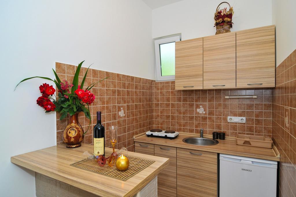 Apartments Samardzic Τίβατ Εξωτερικό φωτογραφία
